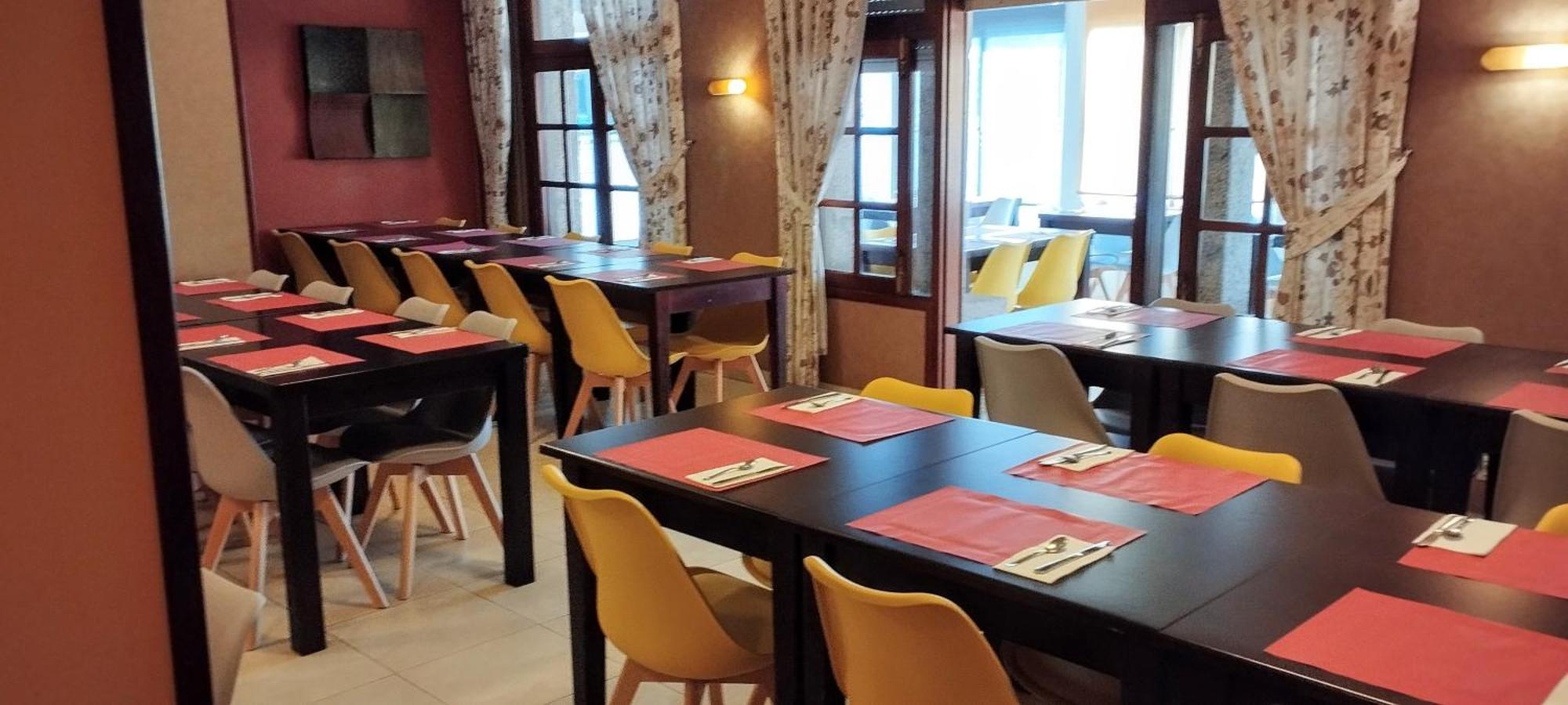 סנשנשו Hotel Torres Tourino מראה חיצוני תמונה