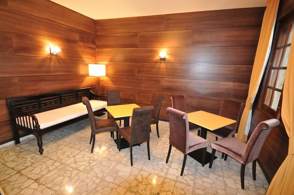 סנשנשו Hotel Torres Tourino מראה חיצוני תמונה